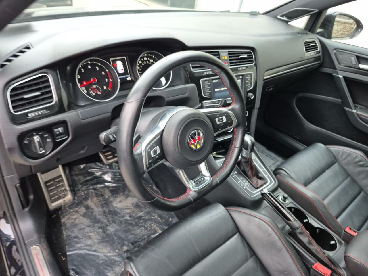 Volkswagen Golf GTI  2016