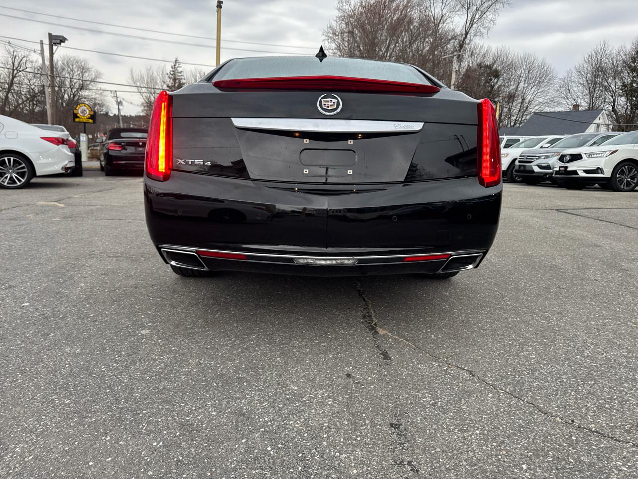 Cadillac XTS  2015
