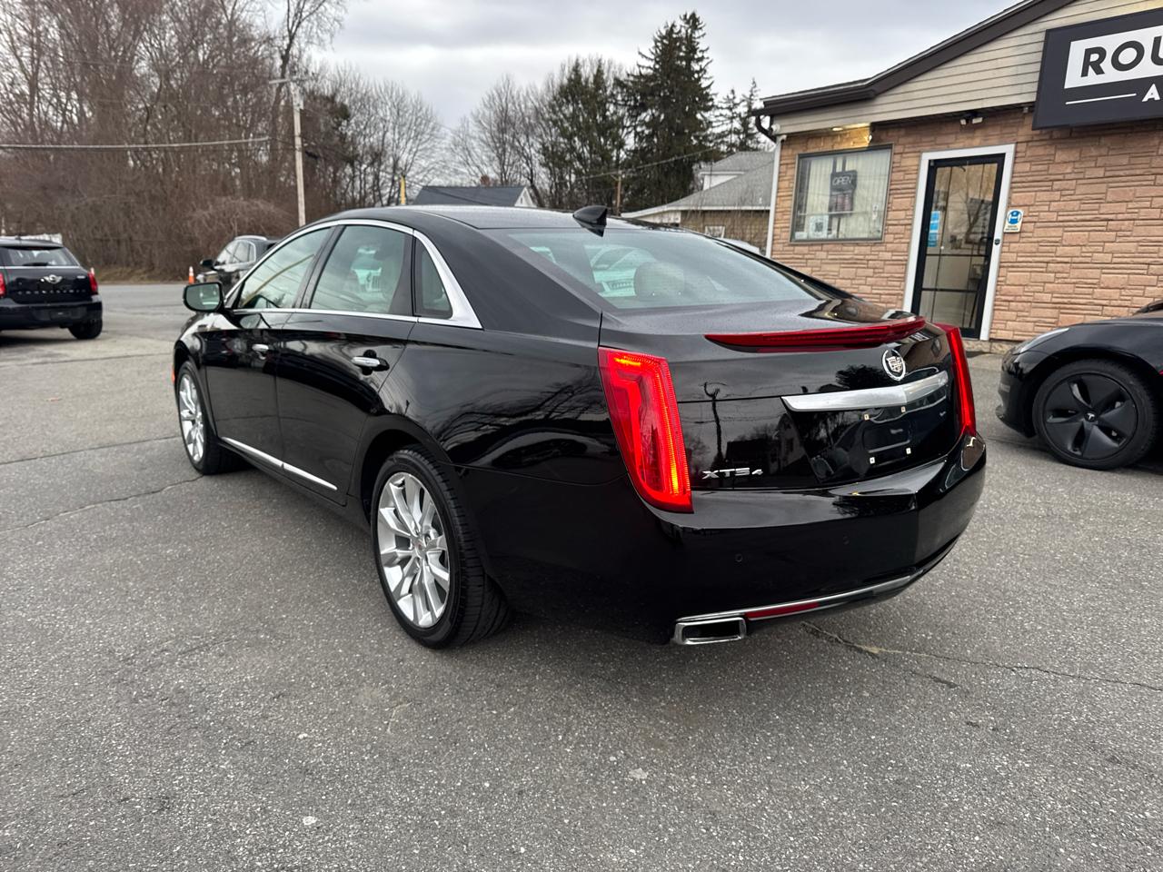 Cadillac XTS  2015