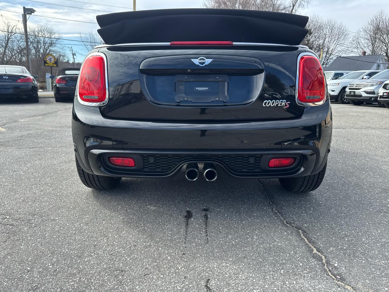 MINI Cooper Convertible  2016