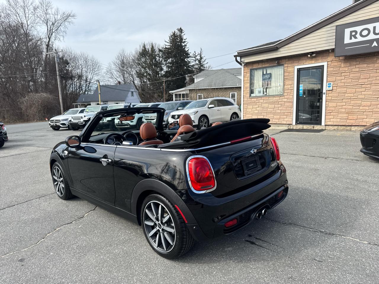 MINI Cooper Convertible  2016