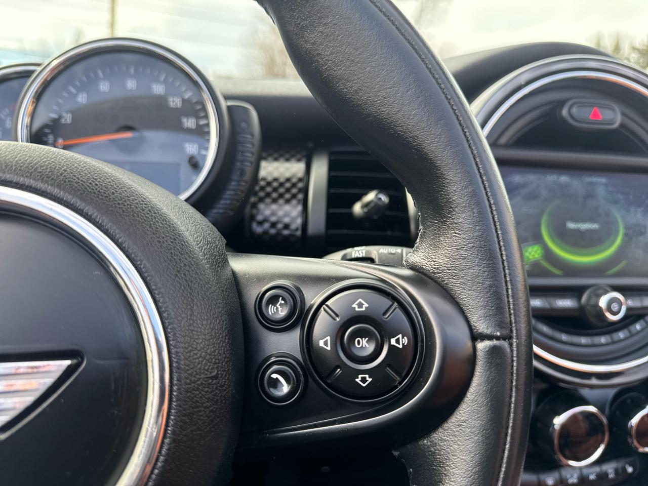 MINI Cooper Convertible  2016