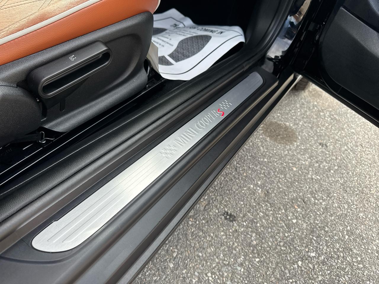 MINI Cooper Convertible  2016