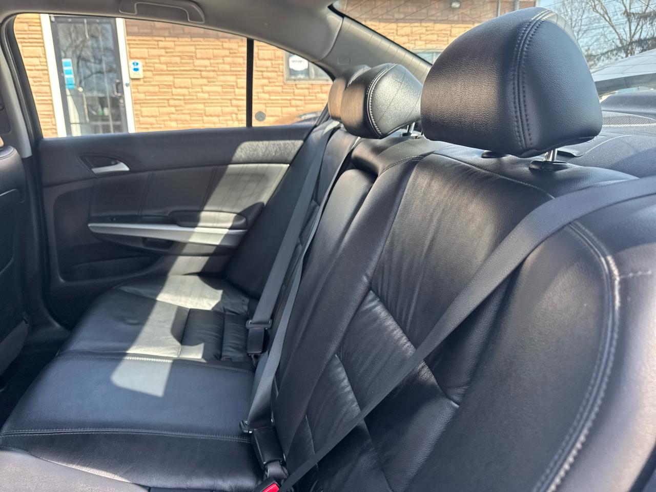 Honda Accord Sdn 4dr I4 AT EX-L 2010