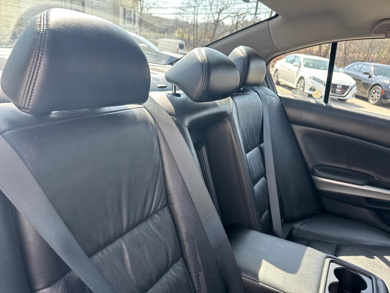 Honda Accord Sdn 4dr I4 AT EX-L 2010