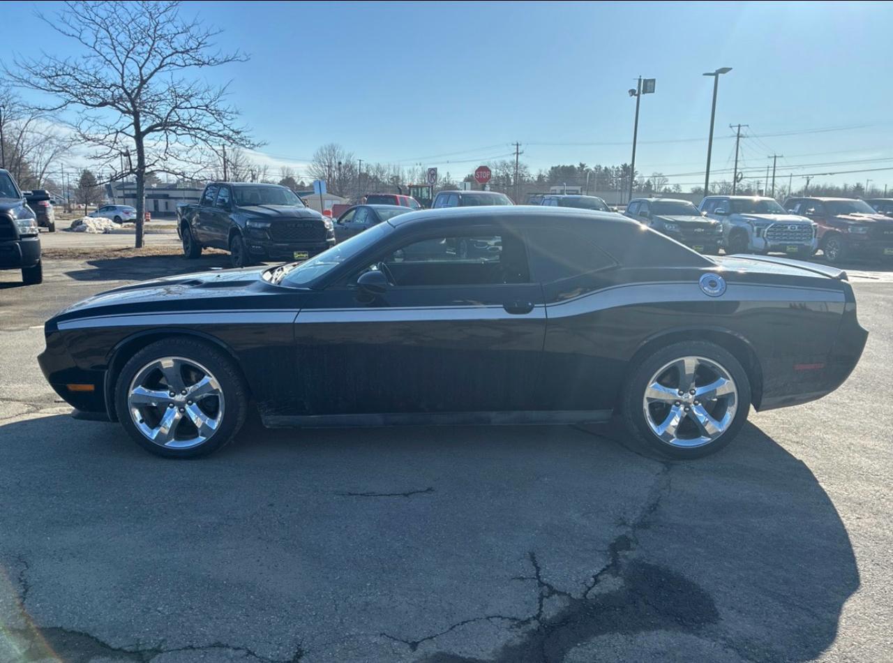 Dodge Challenger  2013