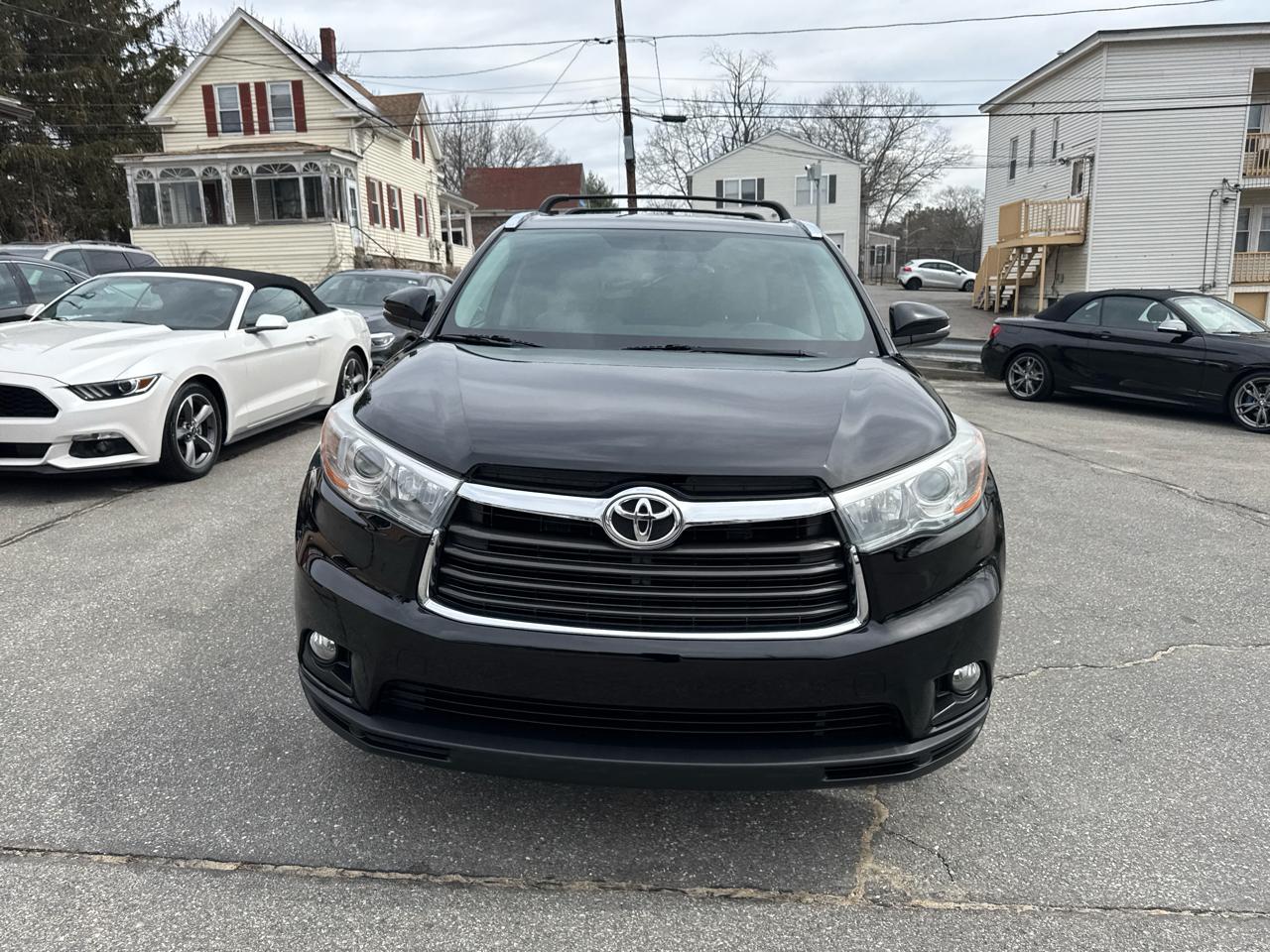 Toyota Highlander  2015