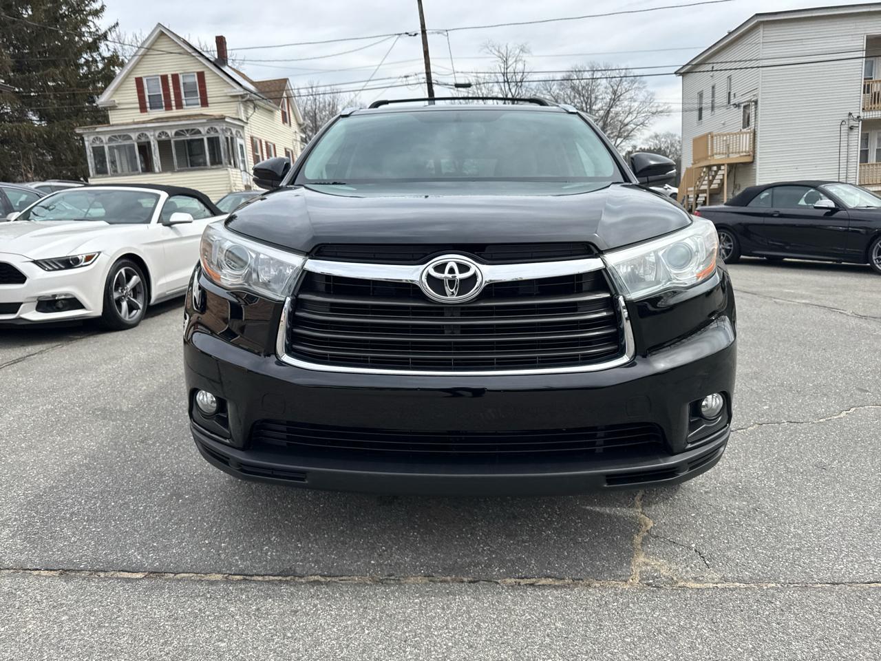 Toyota Highlander  2015