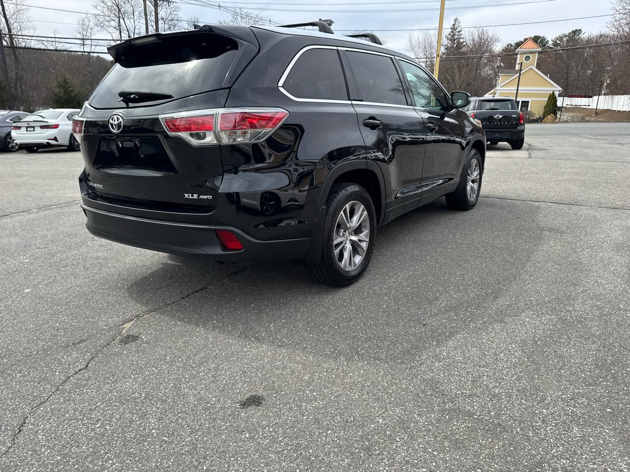 Toyota Highlander  2015