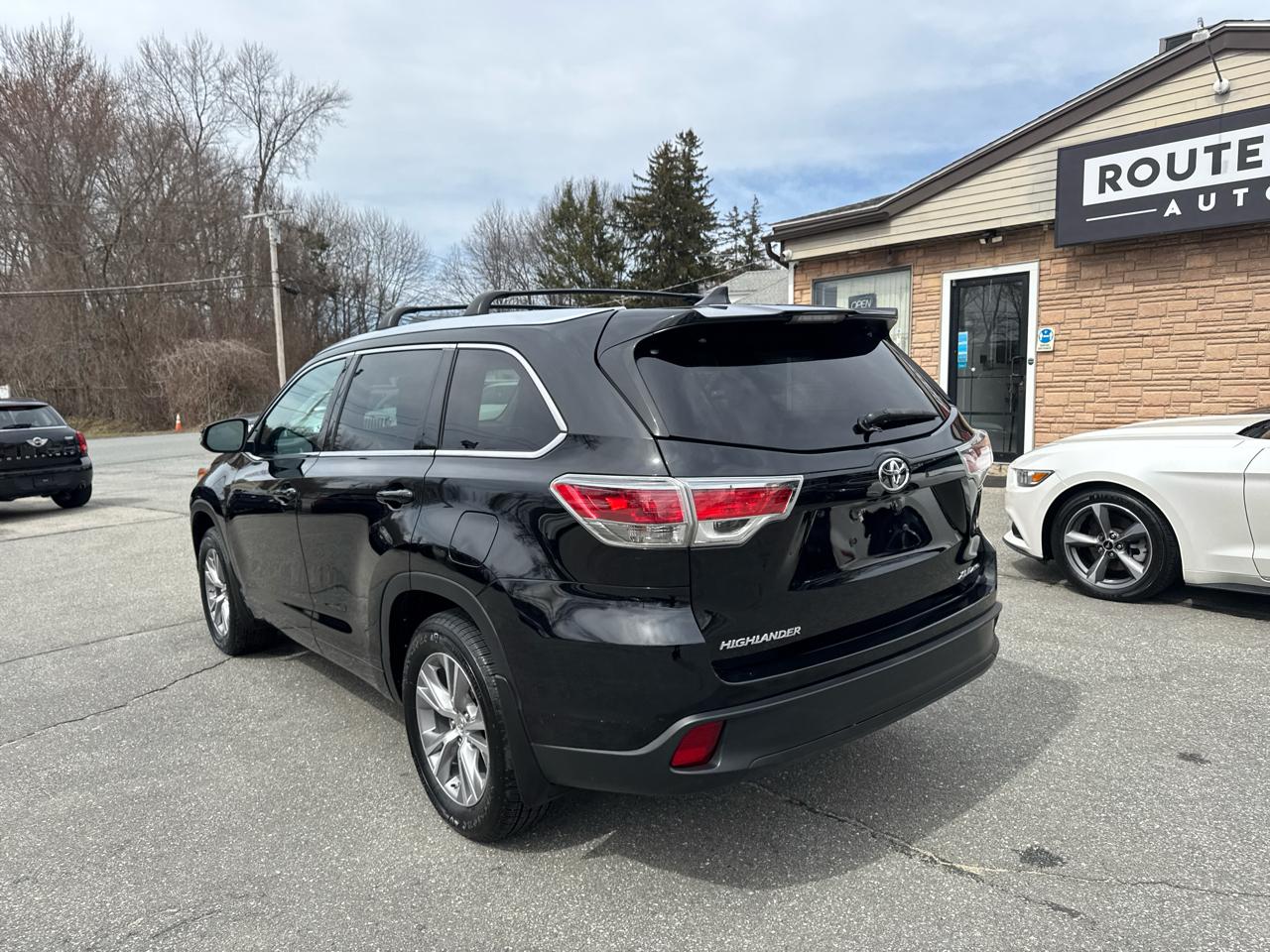 Toyota Highlander  2015
