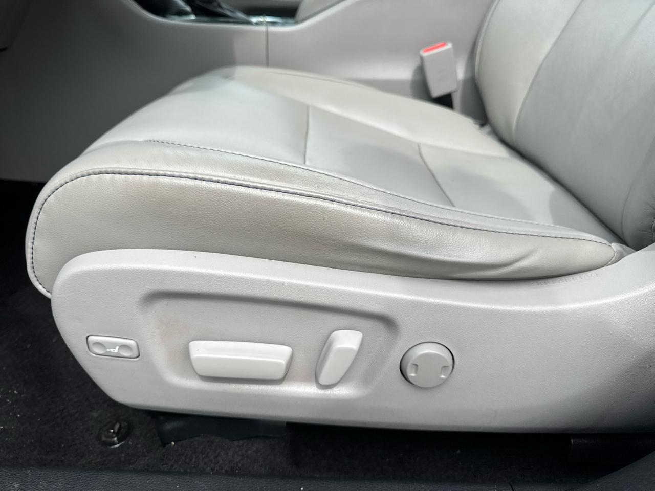 Toyota Highlander  2015