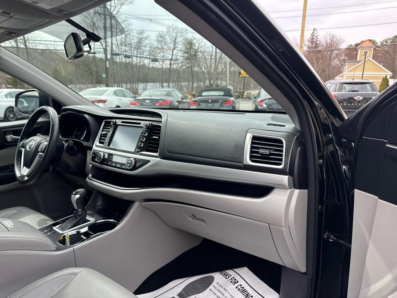 Toyota Highlander  2015