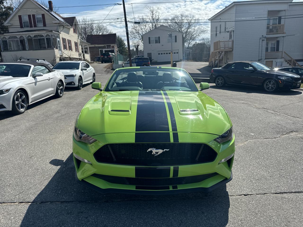 Ford Mustang  2020