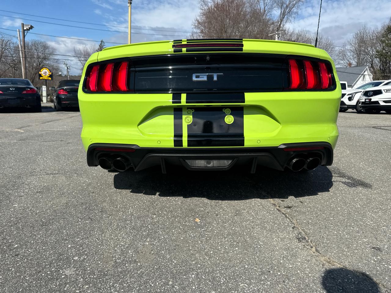 Ford Mustang  2020