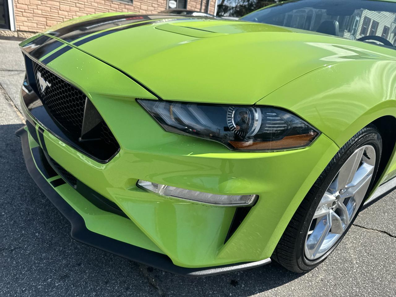Ford Mustang  2020