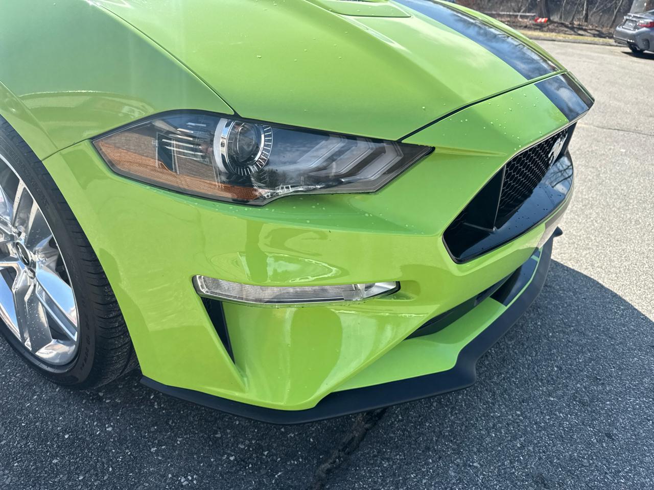 Ford Mustang  2020