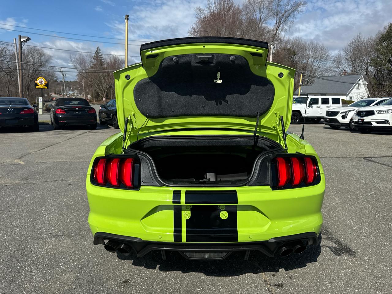 Ford Mustang  2020