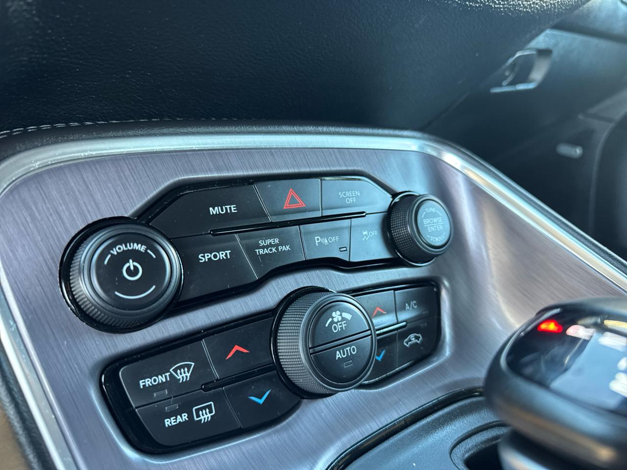 Dodge Challenger  2018