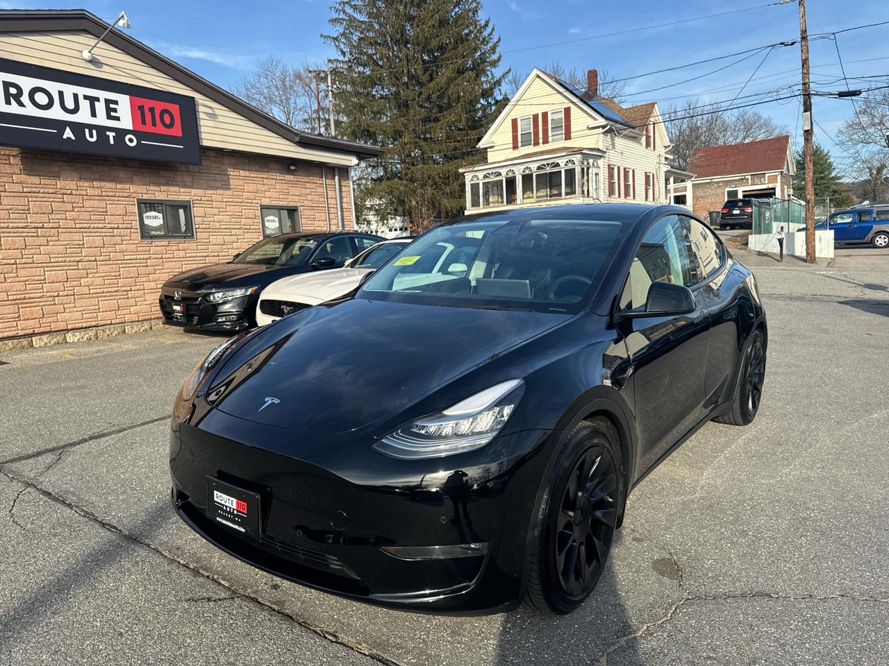 Tesla Model Y  2021