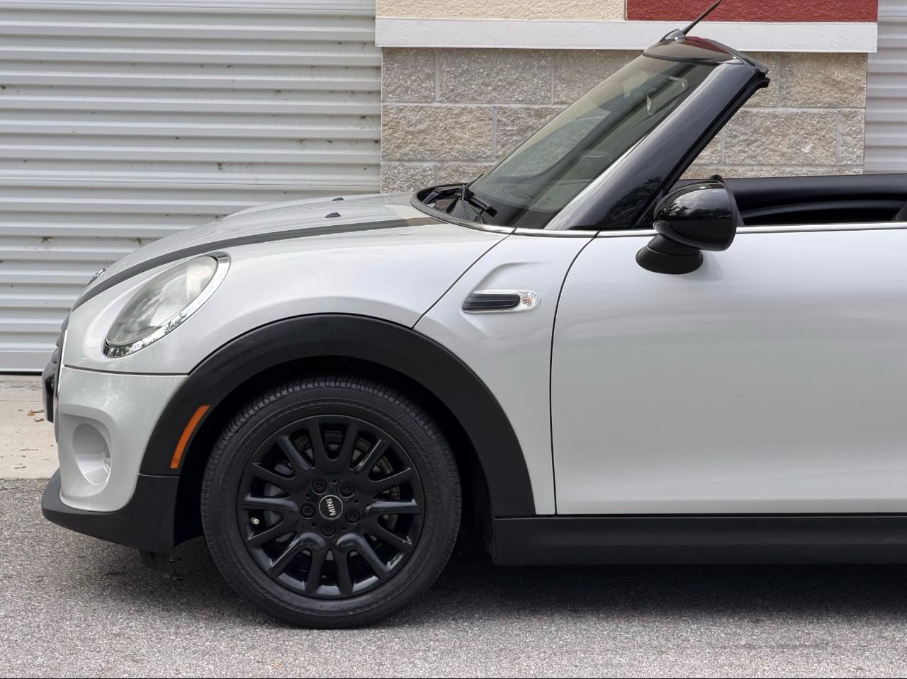 MINI Convertible  2017