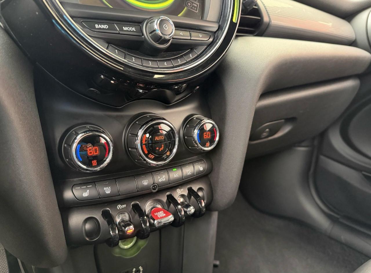 MINI Convertible  2017