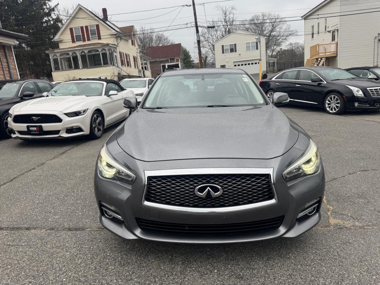 Infiniti Q50 2.0t Premium 2016