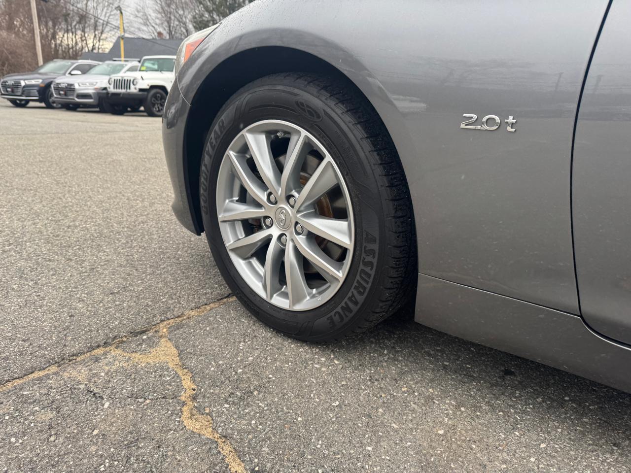 Infiniti Q50 2.0t Premium 2016