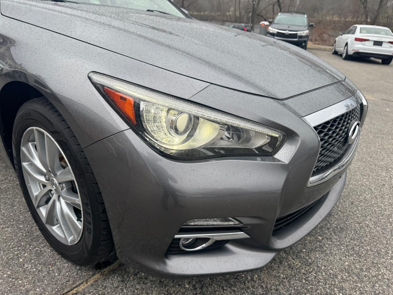 Infiniti Q50 2.0t Premium 2016