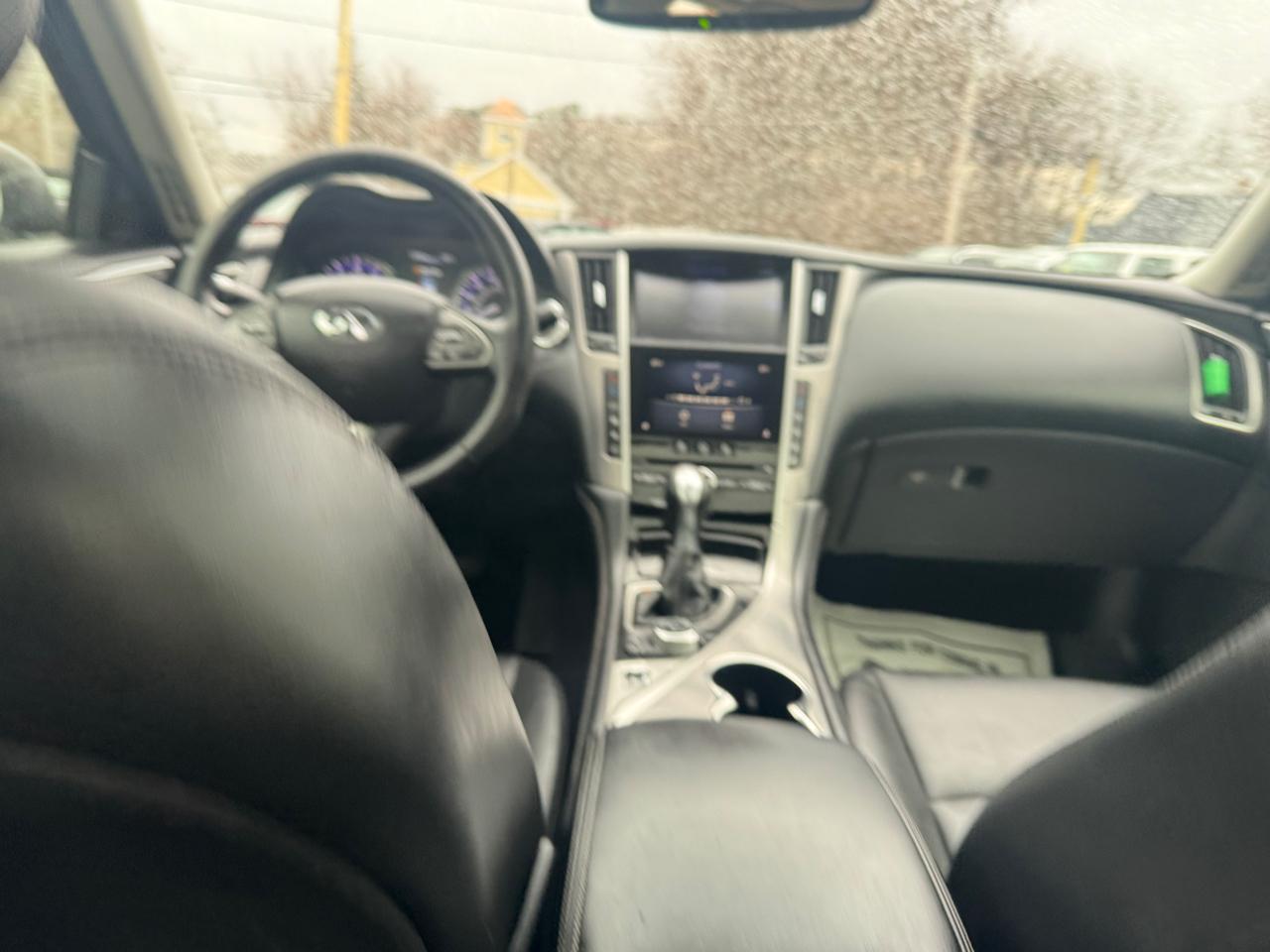 Infiniti Q50 2.0t Premium 2016