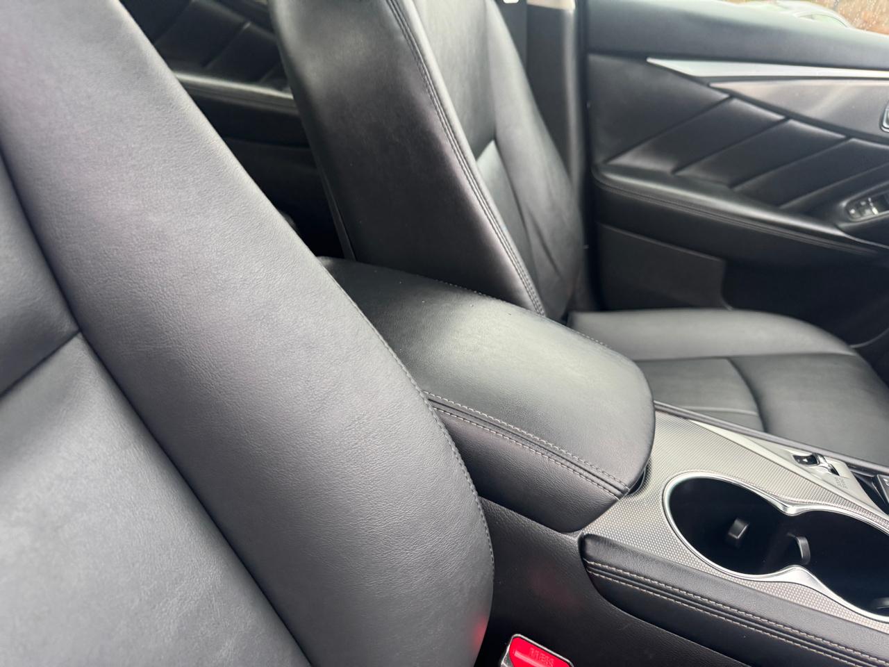 Infiniti Q50 2.0t Premium 2016