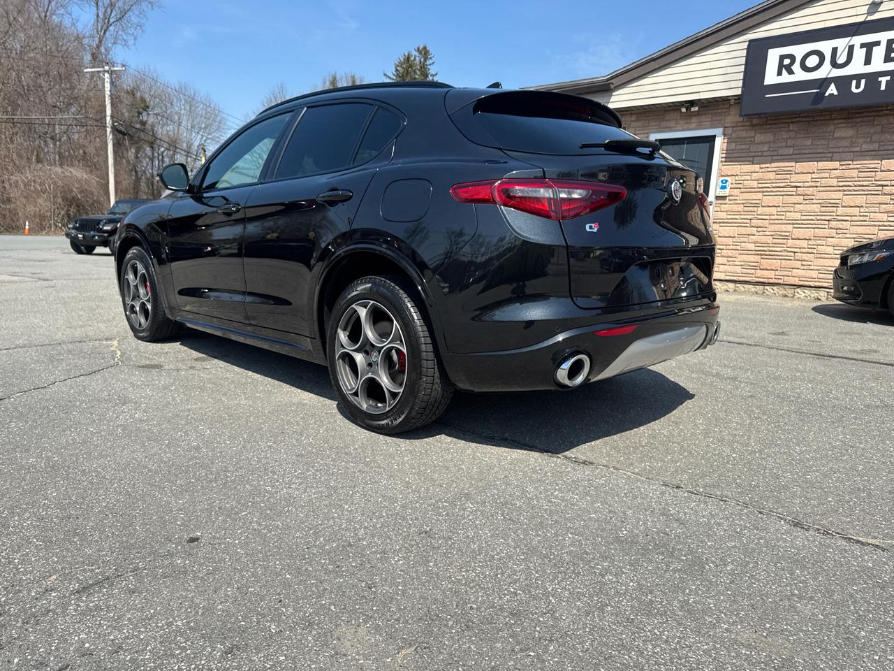 Alfa Romeo Stelvio  2020