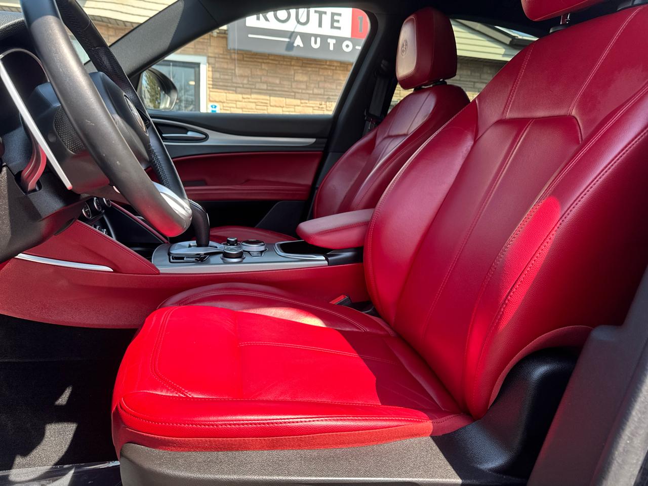 Alfa Romeo Stelvio  2020