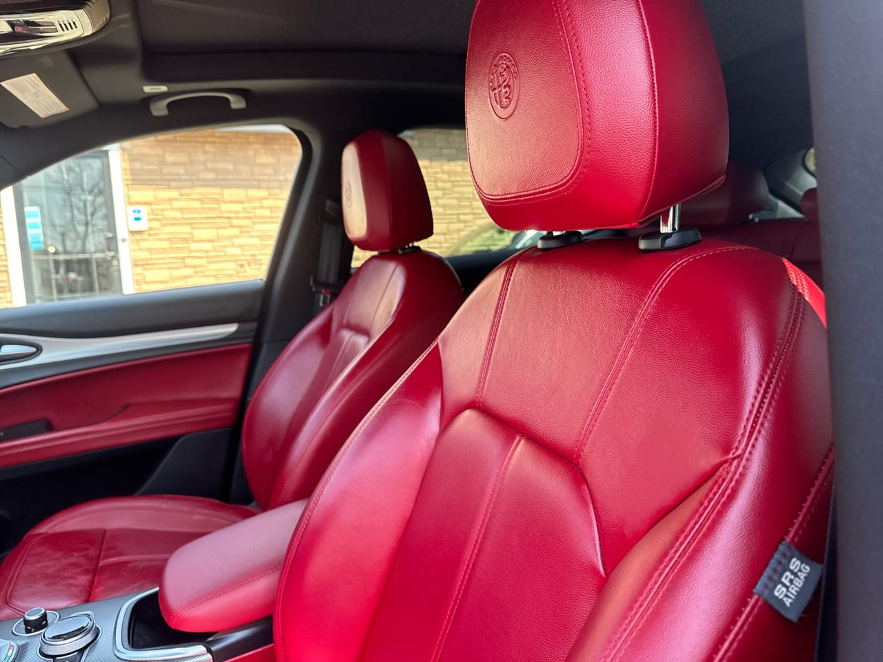 Alfa Romeo Stelvio  2020