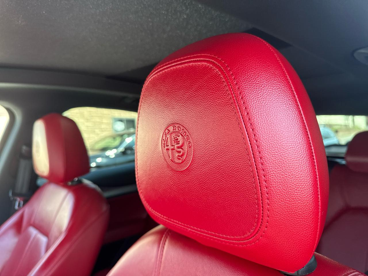 Alfa Romeo Stelvio  2020