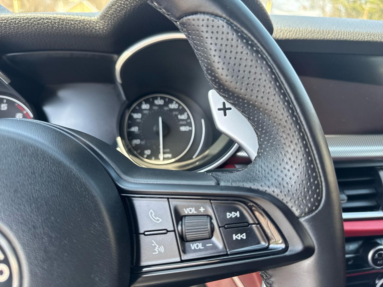 Alfa Romeo Stelvio  2020