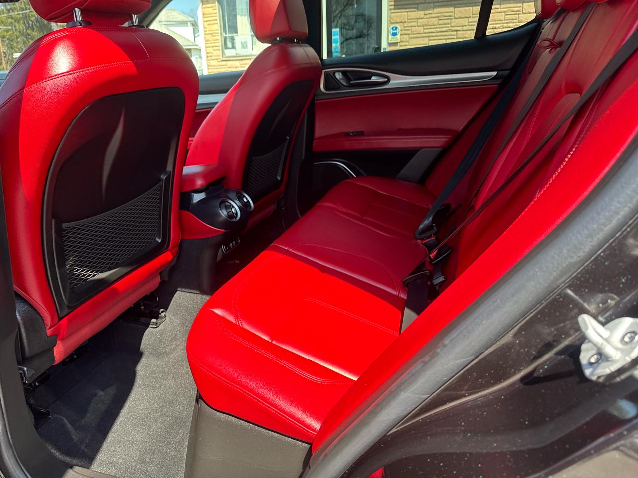 Alfa Romeo Stelvio  2020