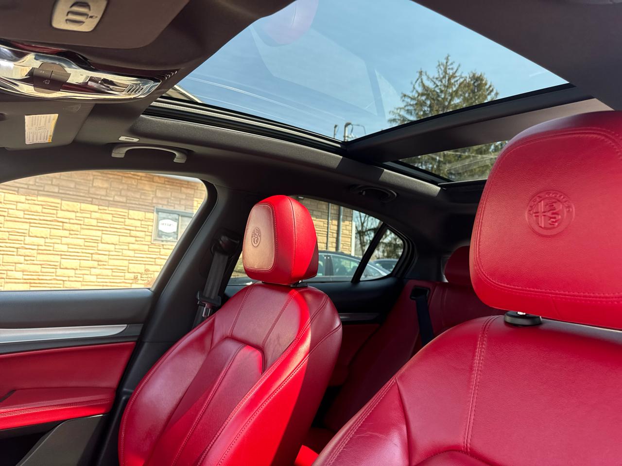 Alfa Romeo Stelvio  2020