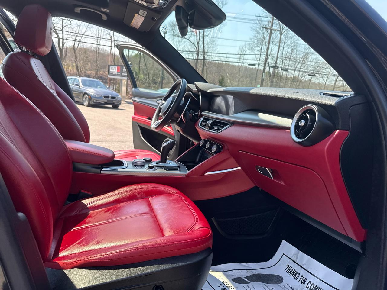 Alfa Romeo Stelvio  2020