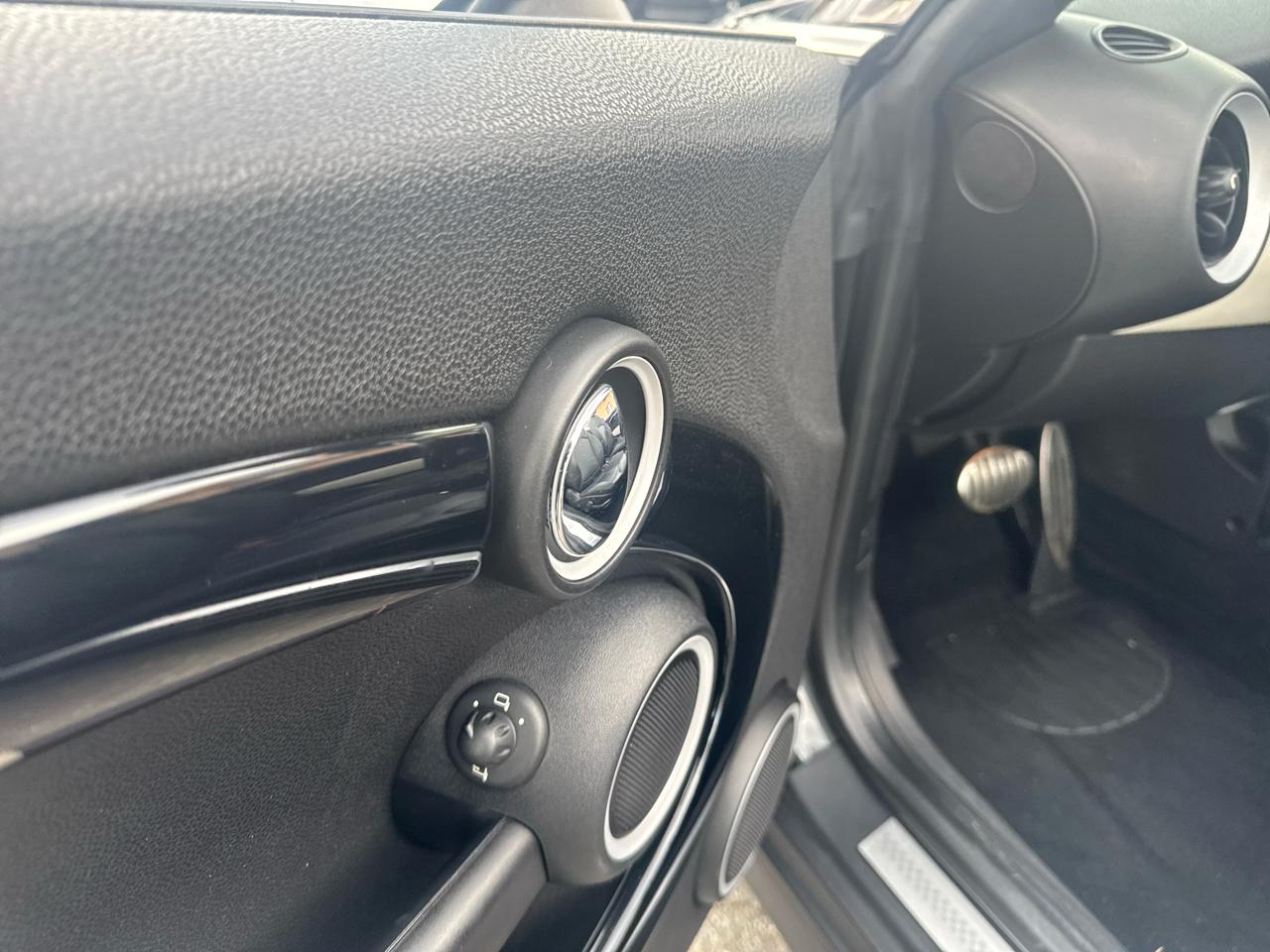 MINI Cooper Convertible  2014