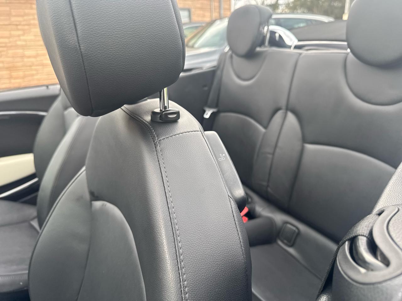 MINI Cooper Convertible  2014