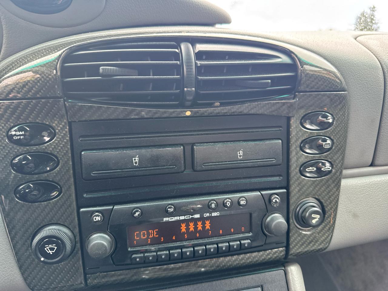 Porsche 911 Carrera  2001