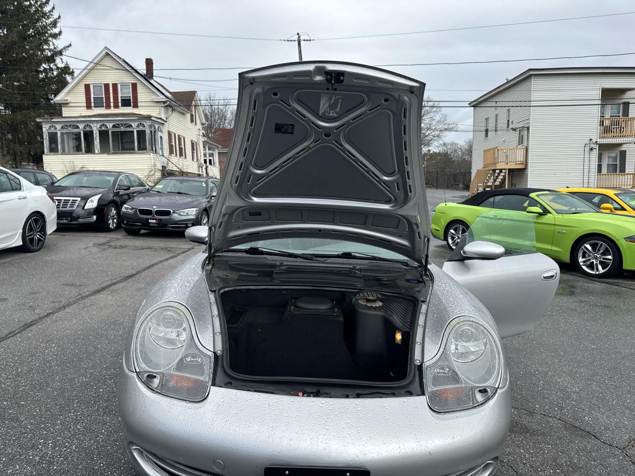 Porsche 911 Carrera  2001