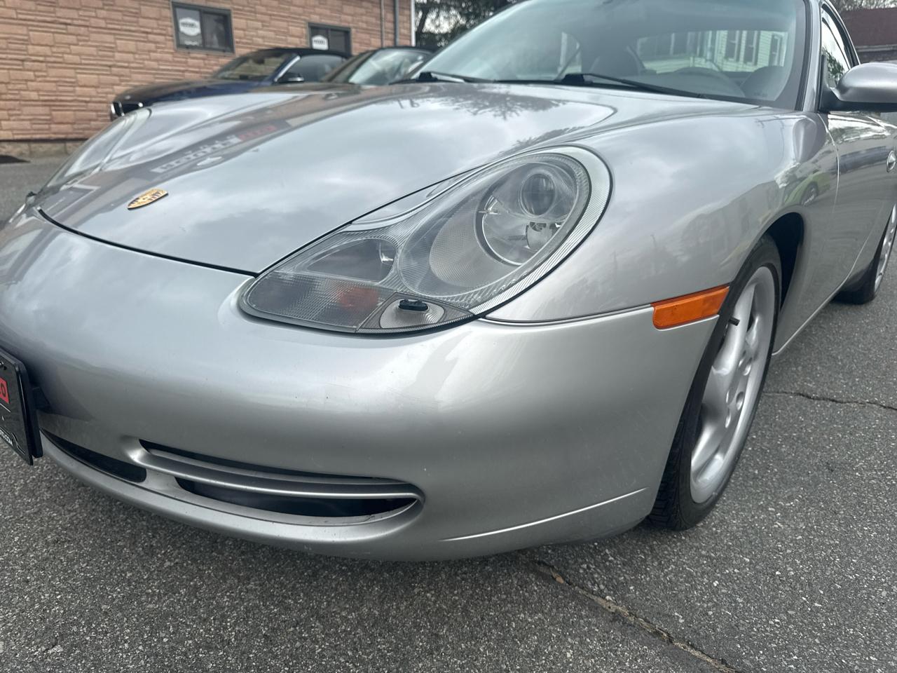 Porsche 911 Carrera  2001