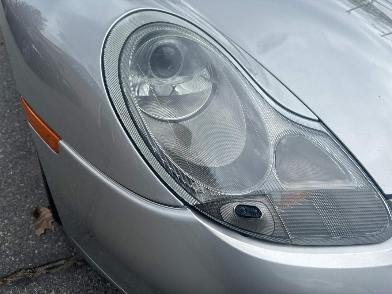 Porsche 911 Carrera  2001