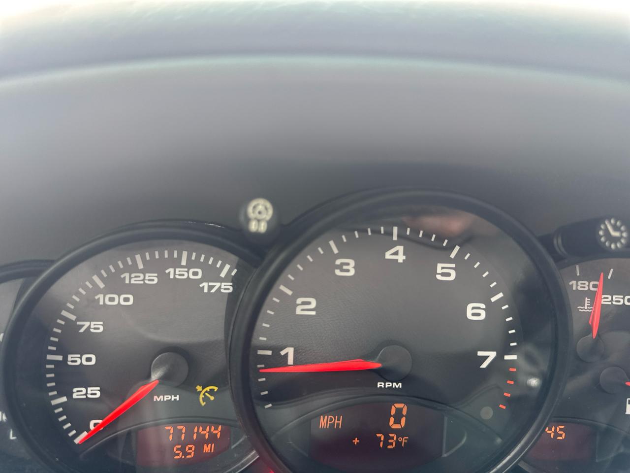 Porsche 911 Carrera  2001