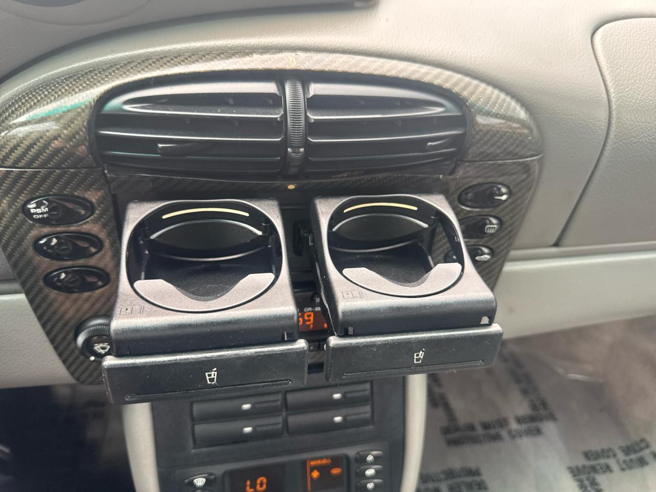 Porsche 911 Carrera  2001
