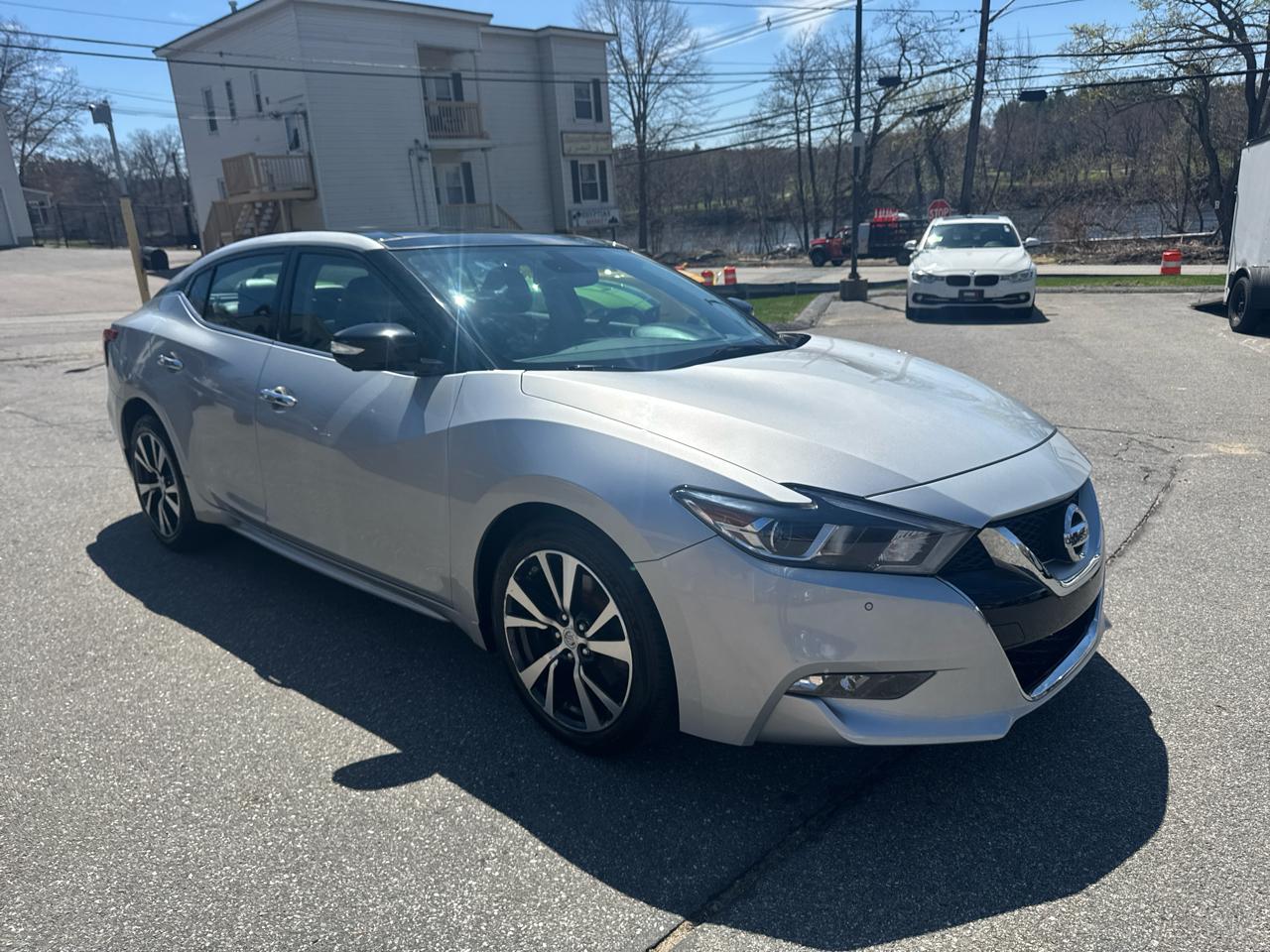 Nissan Maxima  2016