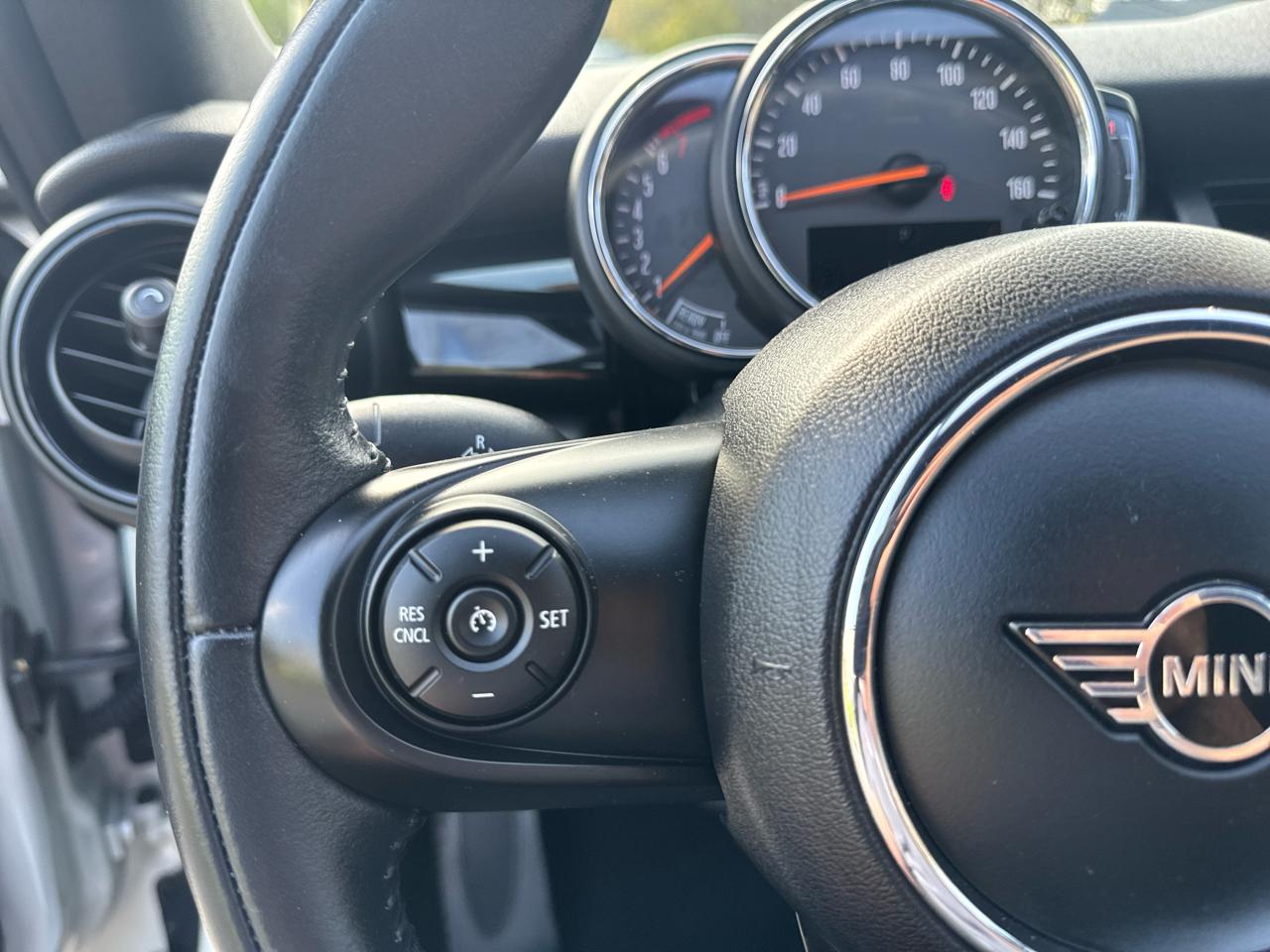 MINI Convertible Cooper FWD 2019
