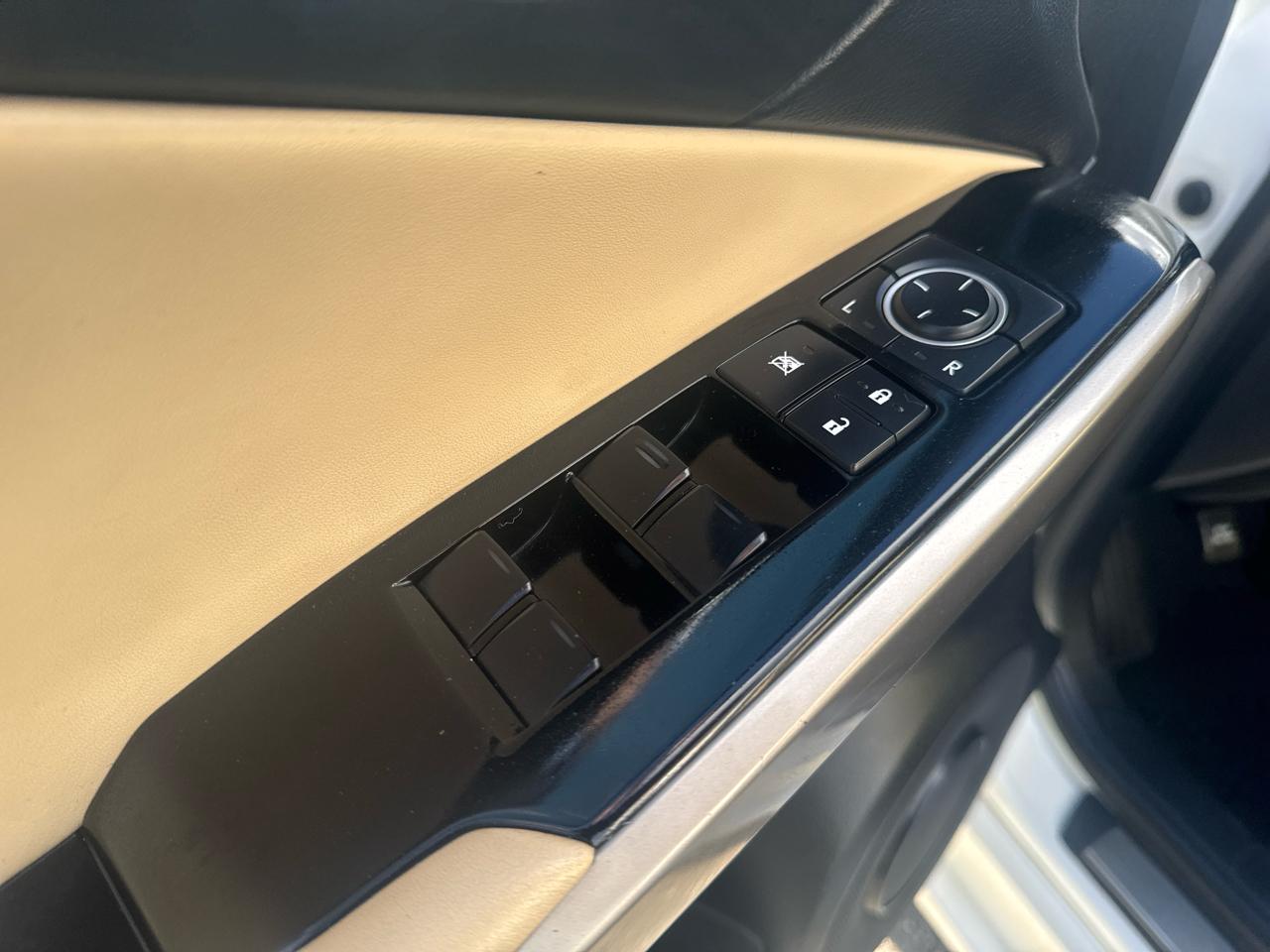 Lexus IS 300 4D Sedan AWD 2016