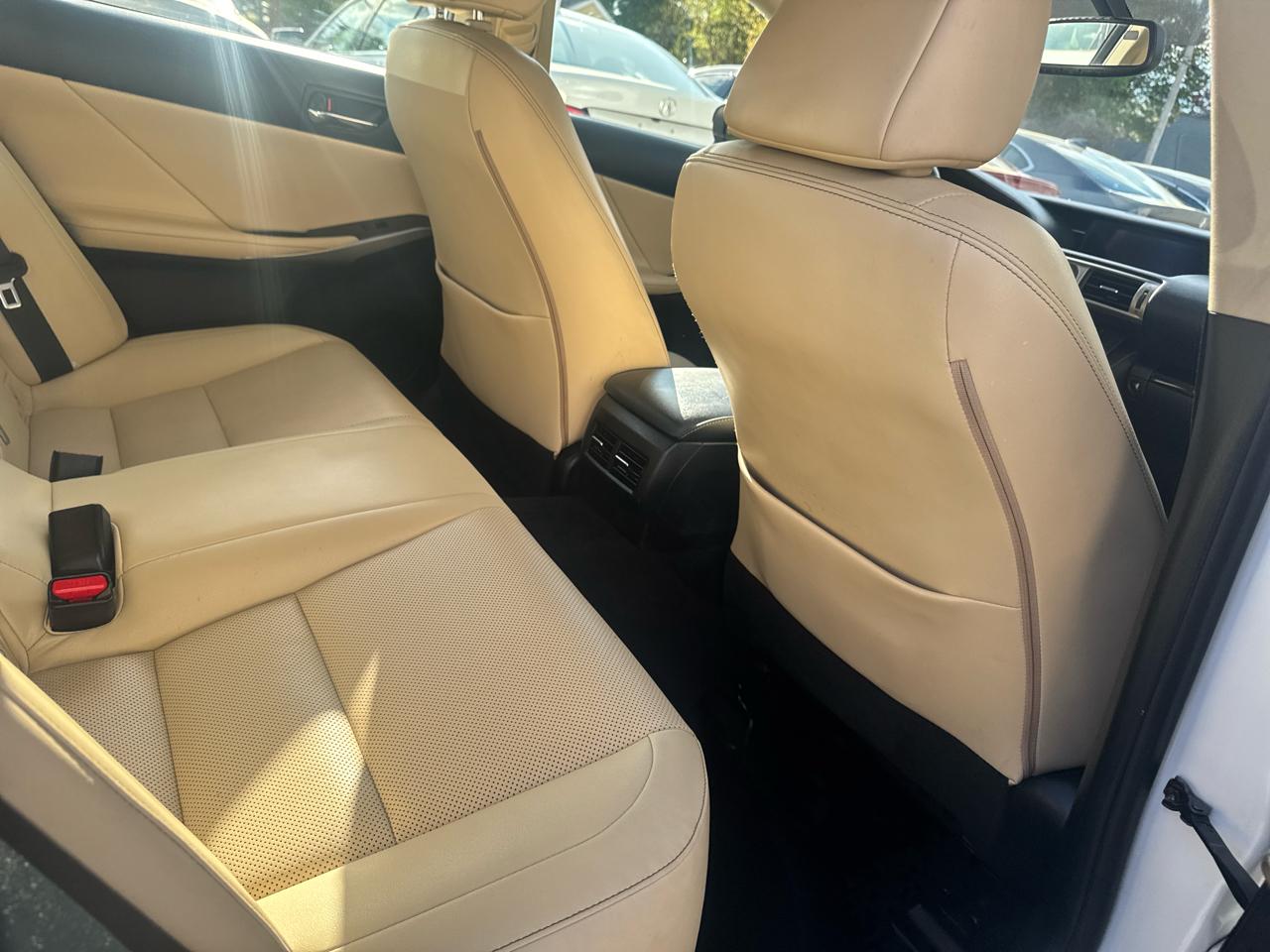 Lexus IS 300 4D Sedan AWD 2016